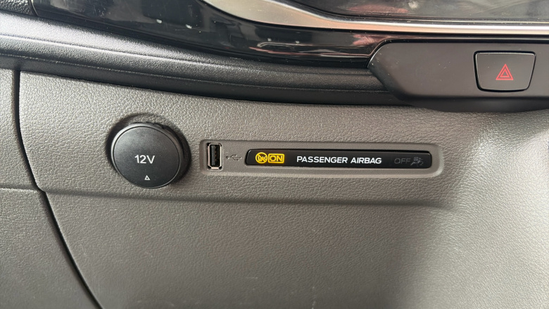 Ford Transit 350 L2 Diesel Fwd 2.0 EcoBlue 130ps H2 Limited Van Auto [8S] [Nav]